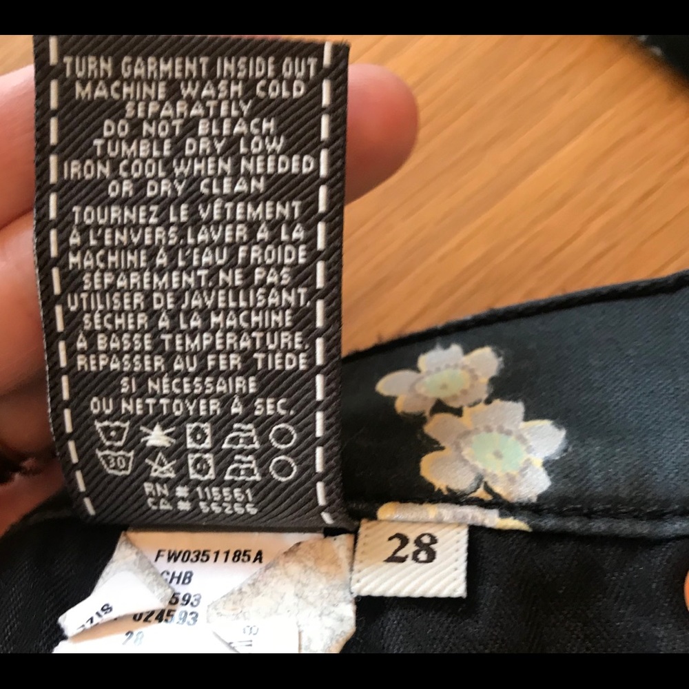 7 for All Mankind Slim Cigarette Cherry Blossom Jeans - Picture 5 of 8